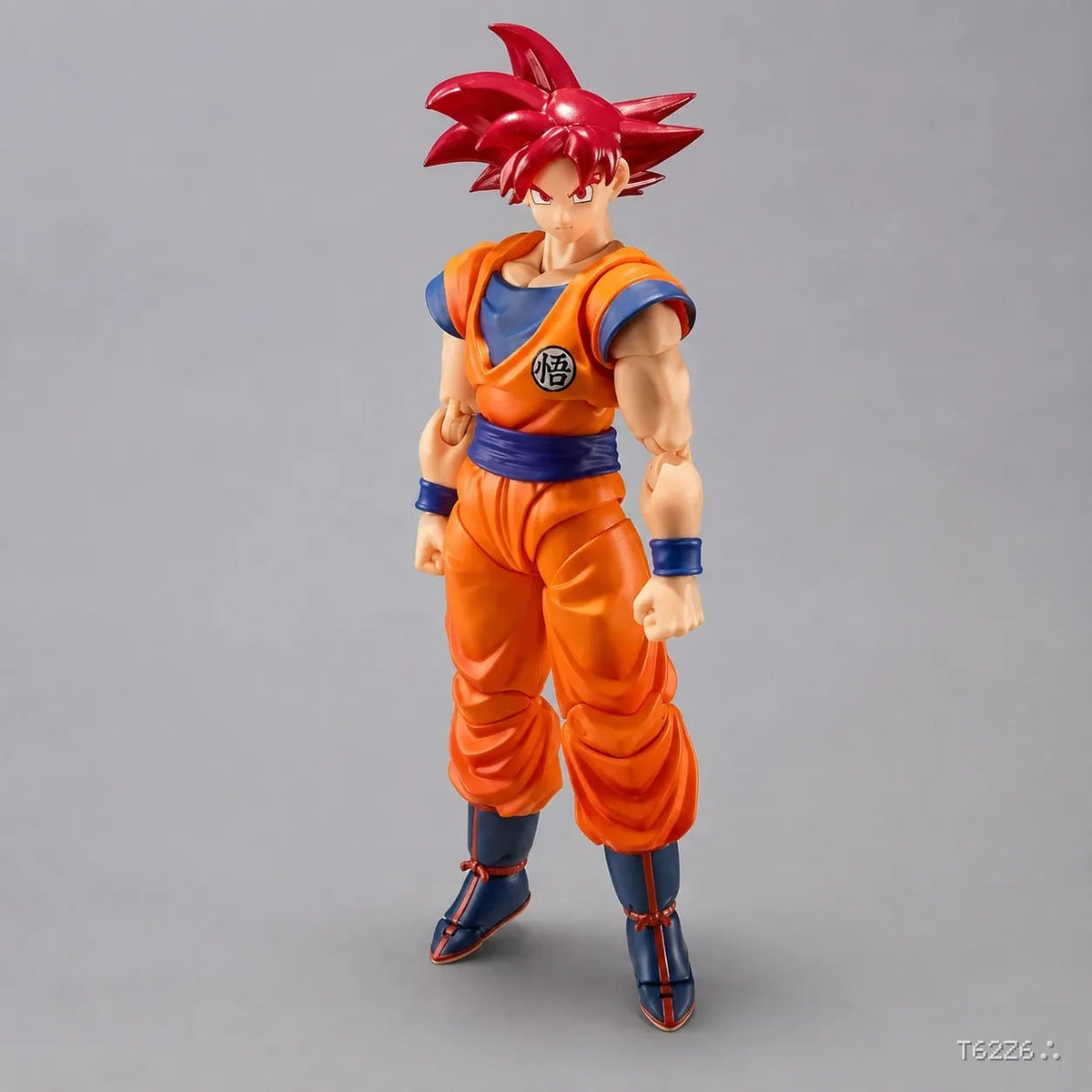 Dragon Ball Super Goku Super Saiyan God Action Figure – 15 cm Articulated Collectible with Interchangeable Faces & Hands