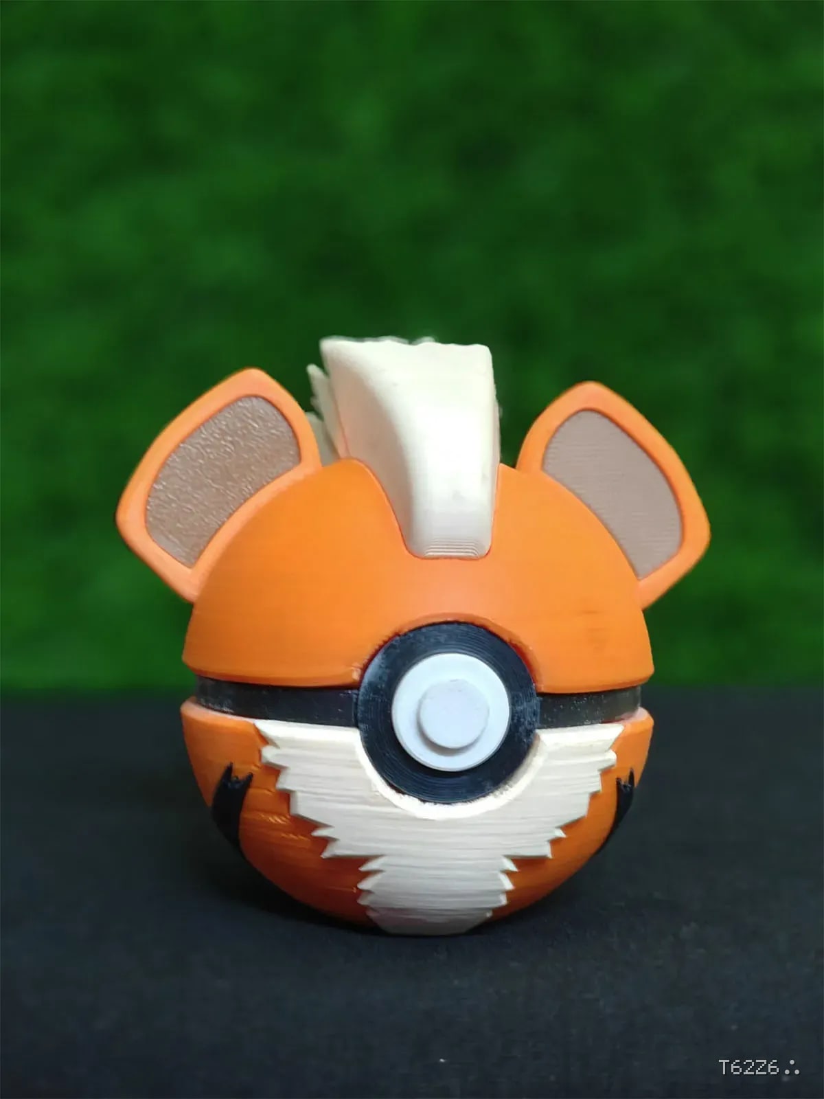 The Adorable Growlithe-Themed Poké Ball!