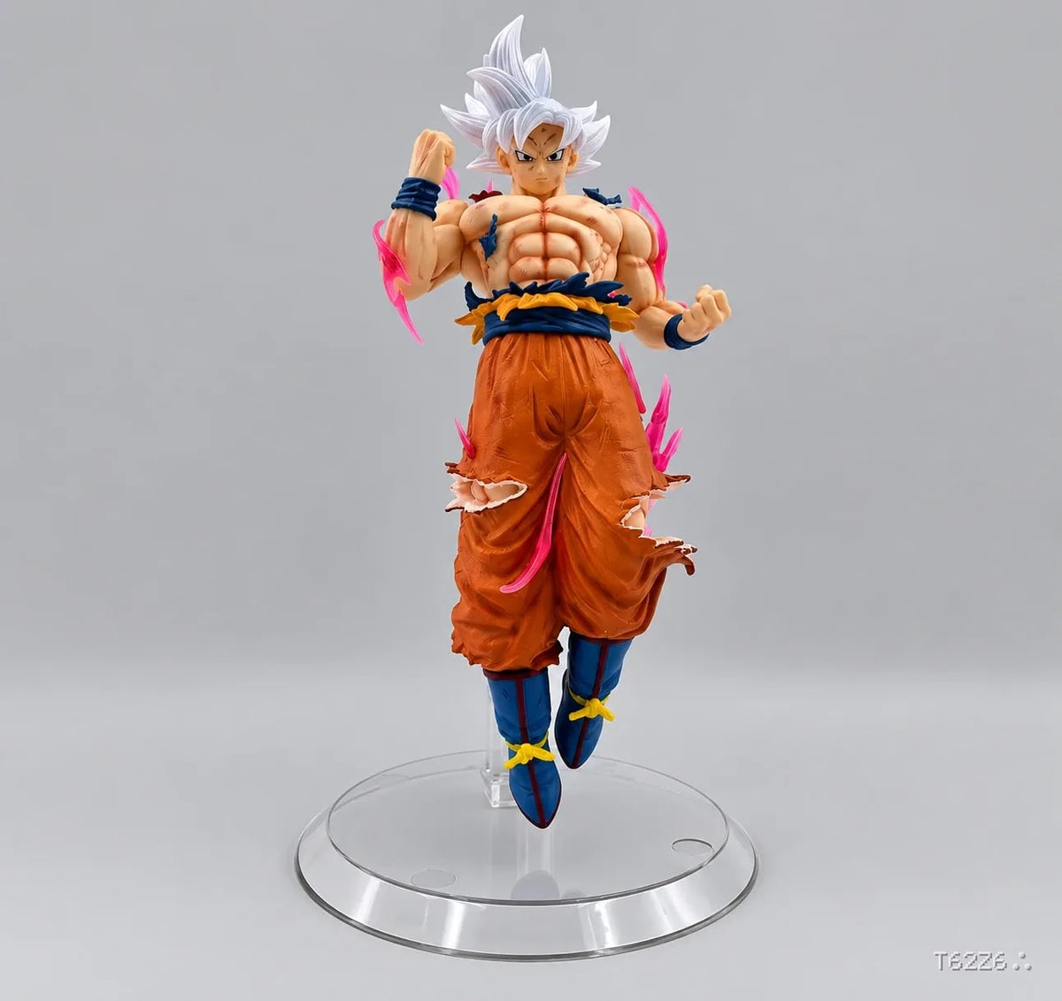 Ultra Instinct Goku Figure – “Mastered Form” Edition (DBS)