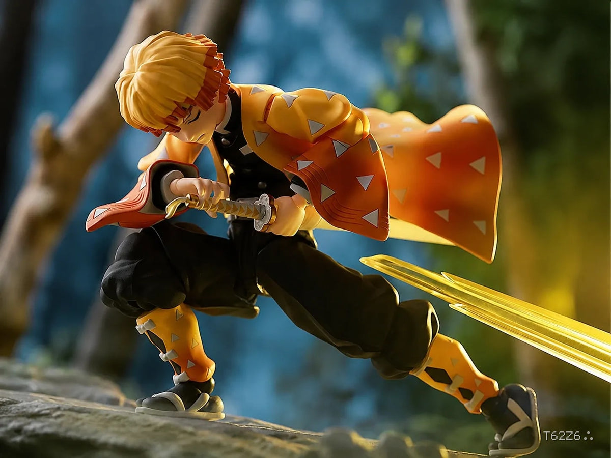 Zenitsu Agatsuma Movable Action Figure – Demon Slayer Anime Collectible